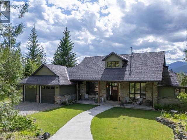 House for sale in Clearwater, British Columbia