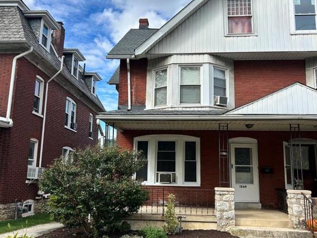 Townhouse for sale in Coatesville, Chester County