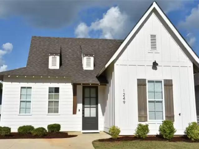 House for rent in Opelika