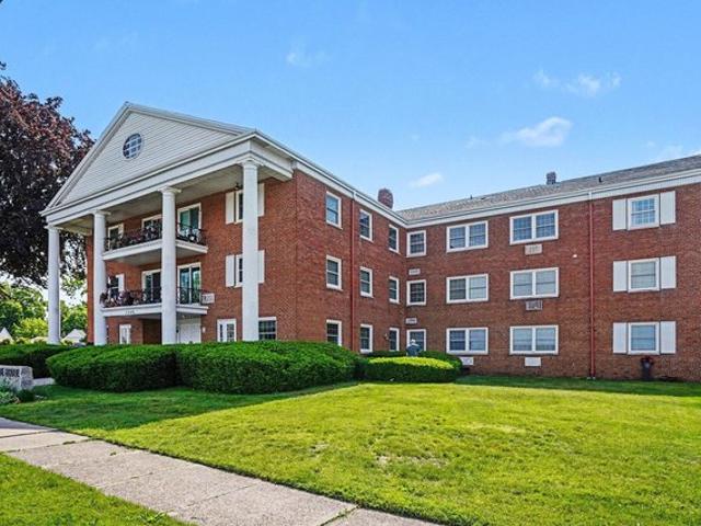Condo for sale in Muskegon, Michigan
