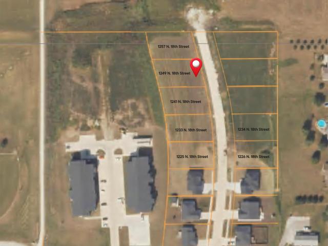 Land for sale in Chariton, Iowa