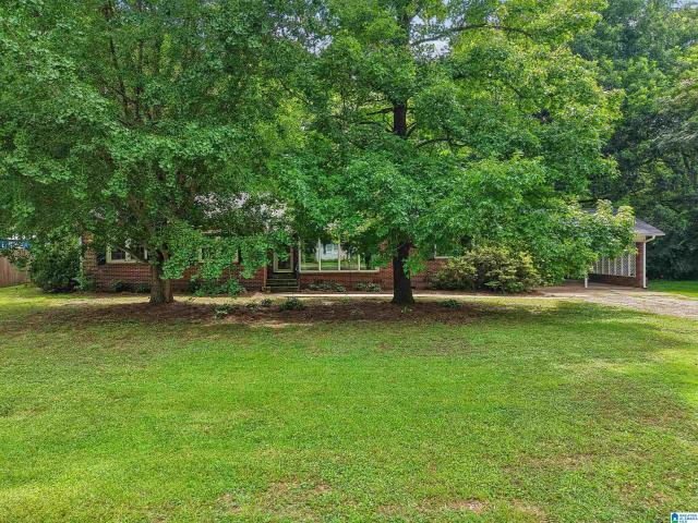 House for sale in Maplewood, Leeds