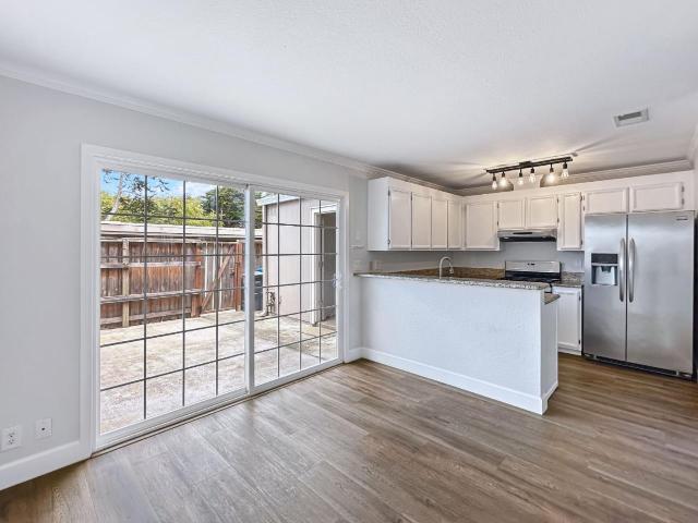Townhouse for sale in Pacifica