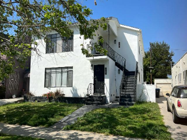 House for sale in Canoga Park, California