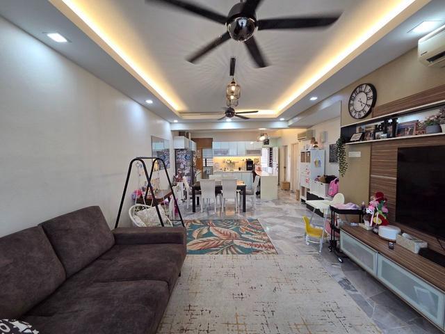 Condominium for sale in Petaling, Alam Impian