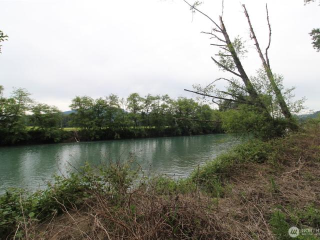 House for sale in Glenoma, Washington