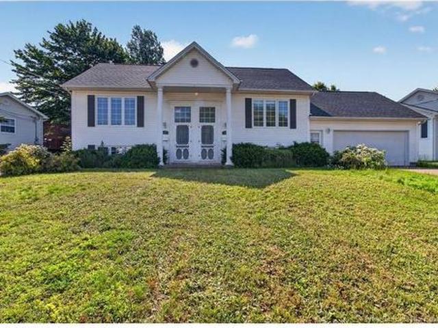 House for sale in Moncton Parish, Ville de Dieppe
