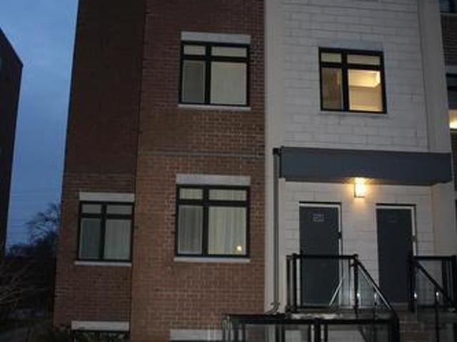 Townhouse for sale in Mississauga, Ontario