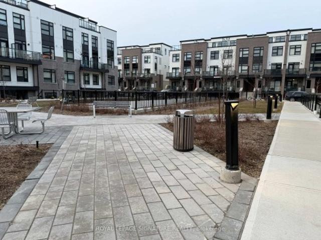 Townhouse for sale in Milton, Ontario