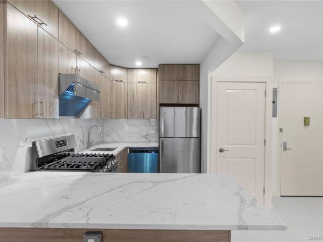Condo for sale in Queens, Arverne