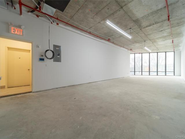 Commercial for sale in Kew Gardens