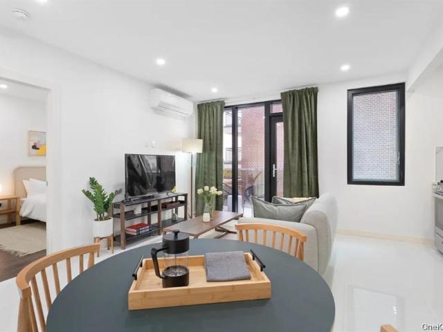 Condo for sale in Queens, Arverne