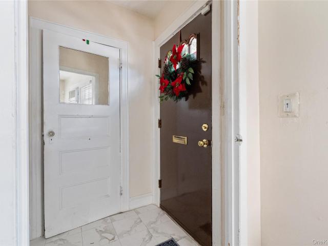 House for sale in Queens, Arverne