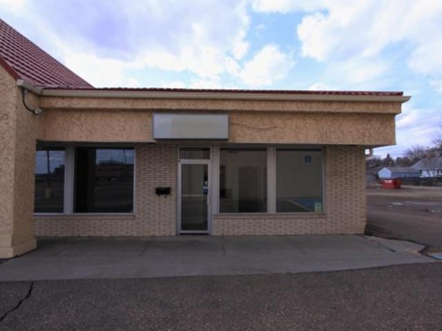 Commercial for rent in Lloydminster, Alberta
