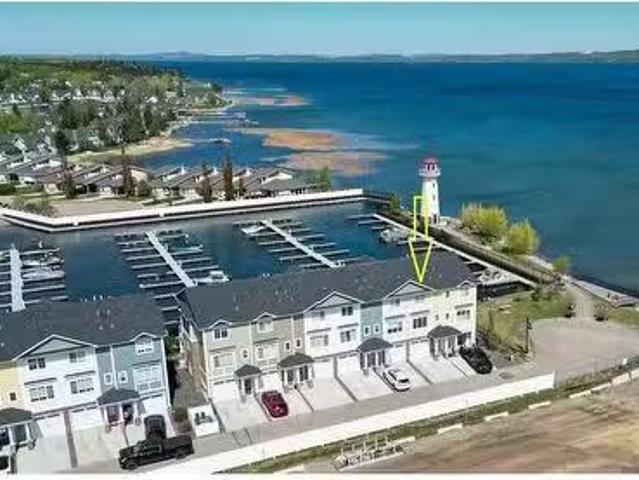 Condo for sale in Sylvan Lake, Alberta