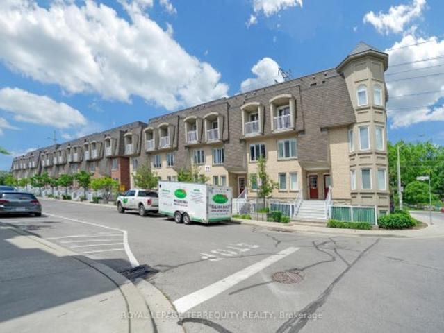 Townhouse for sale in Woburn, Ontario