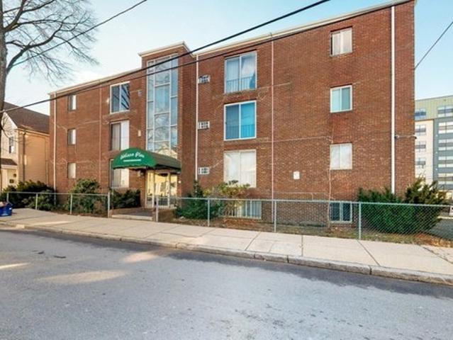 Condo for sale in Chelsea, Massachusetts