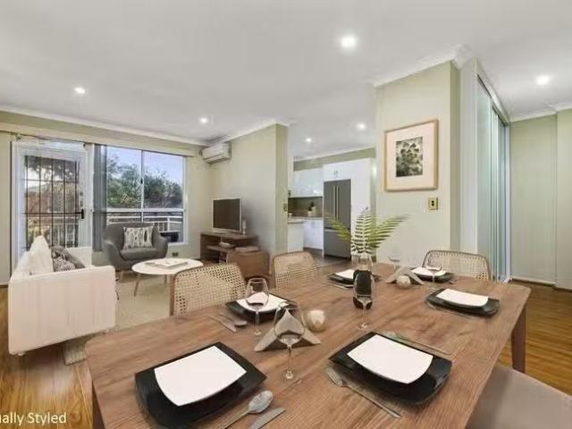 Apartment for rent in Eastlakes