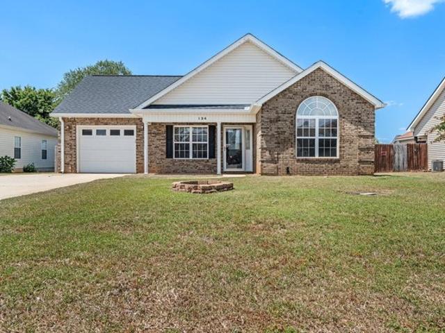 House for sale in Kathleen, Georgia