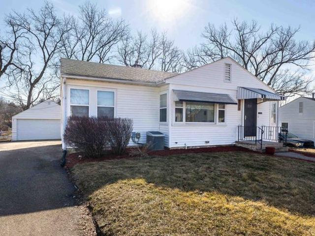 House for sale in Dubuque, Iowa