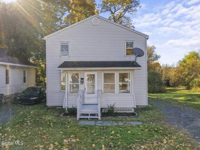 House for sale in Village of Ravena, Town of Coeymans