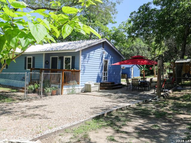 House for sale in Pipe Creek, Texas
