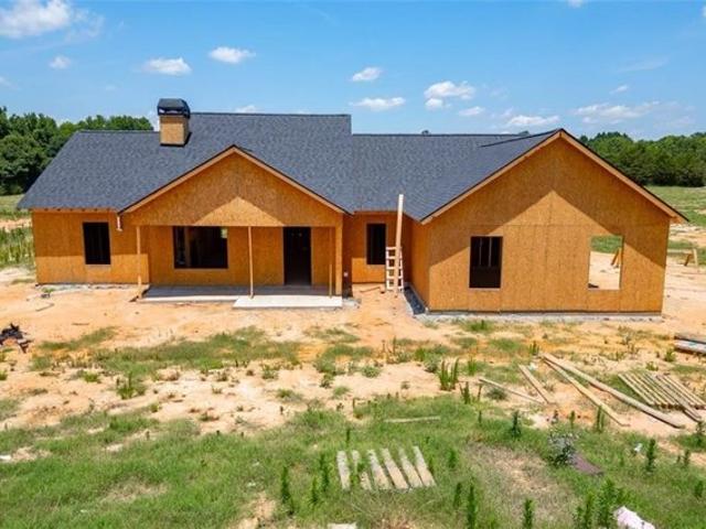 House for sale in Hartwell, Georgia