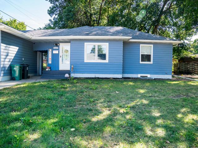 House for sale in Tracy, Lyon County