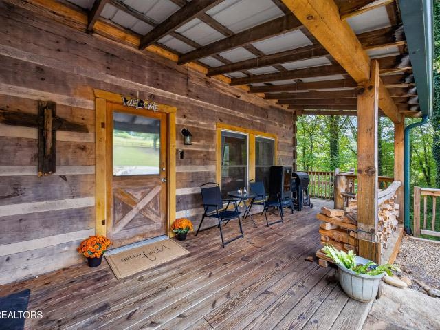House for sale in Walland, East Tennessee