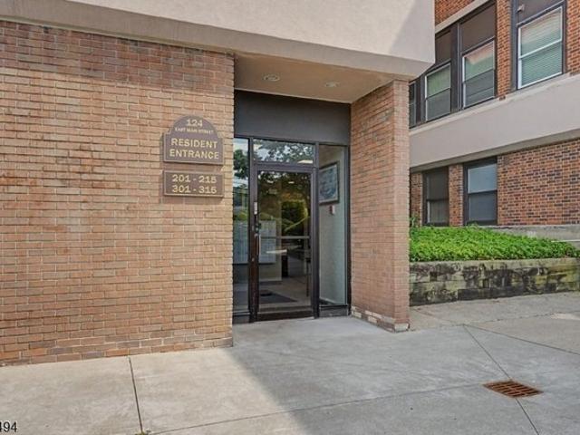 Condo for sale in Denville, New Jersey