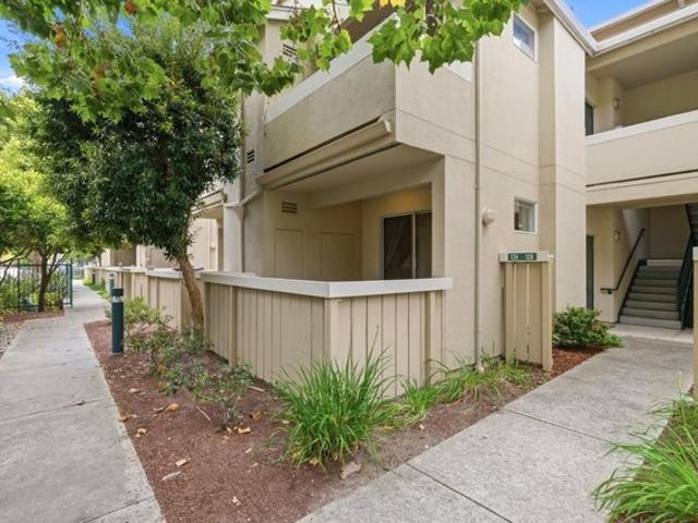 Condo for sale in Santa Cruz, California