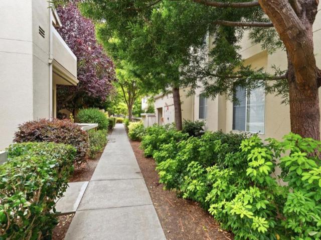 Condo for sale in Santa Cruz, California