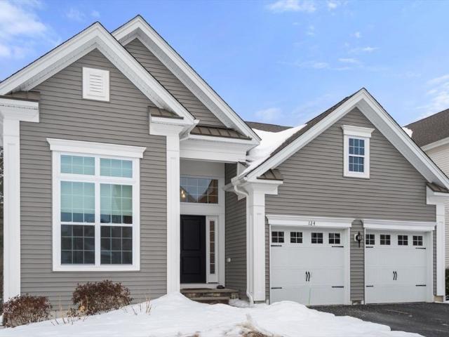 Condo for sale in Millis, Massachusetts