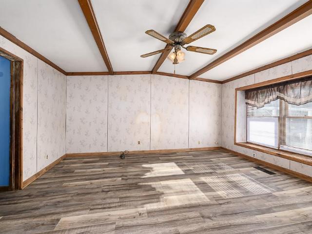 House for sale in Tonganoxie, Leavenworth County