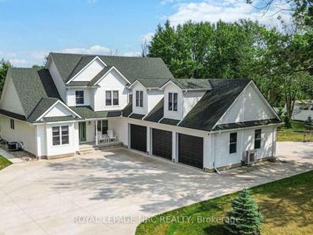 House for sale in Niagara, Ontario
