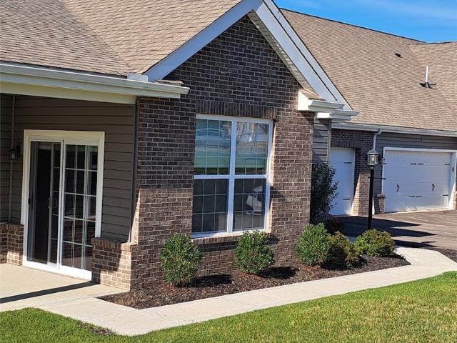 Condo for sale in Saxonburg, Butler County