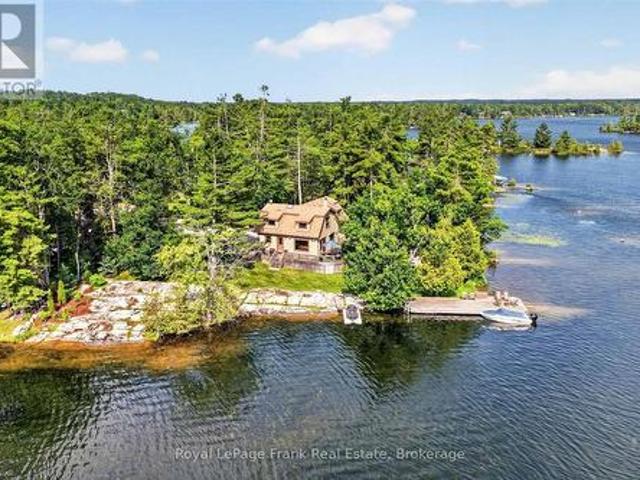 House for sale in Ontario
