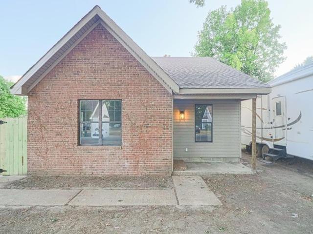 House for sale in Ark