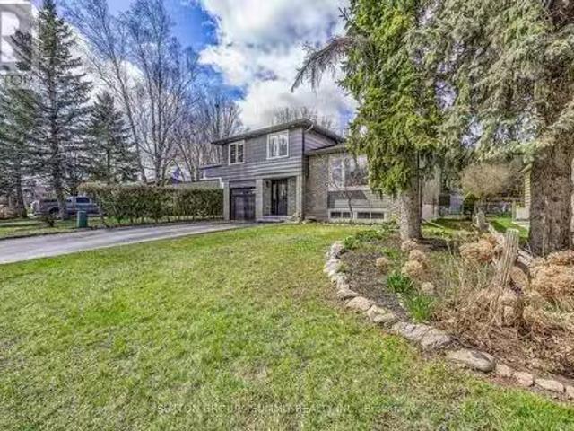 House for sale in New Tecumseth, Ontario