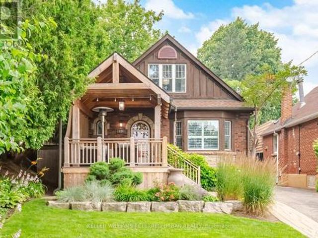 House for sale in Ancaster, Ontario