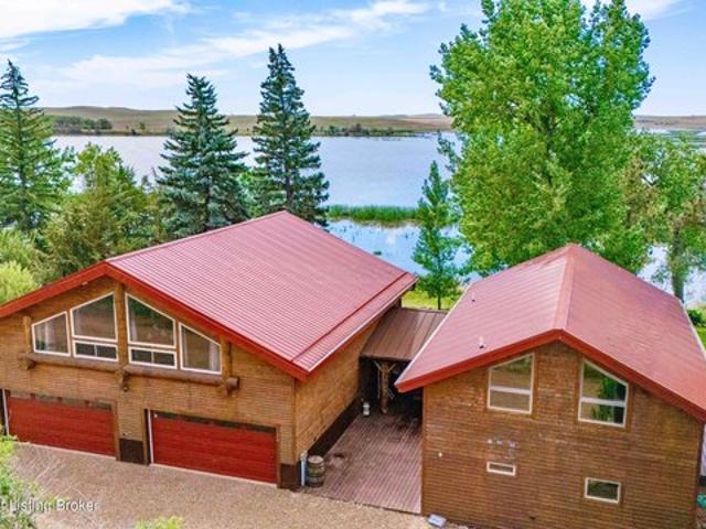 House for sale in Dunn Center, North Dakota
