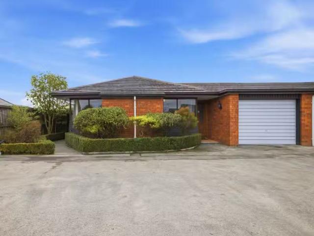 House for sale in Northcote, Canterbury