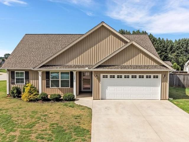 House for sale in Lyman, South Carolina