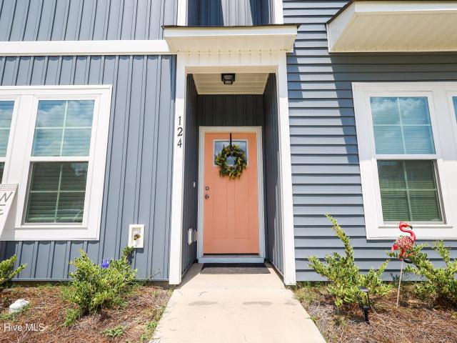 Townhouse for sale in Hubert, North Carolina
