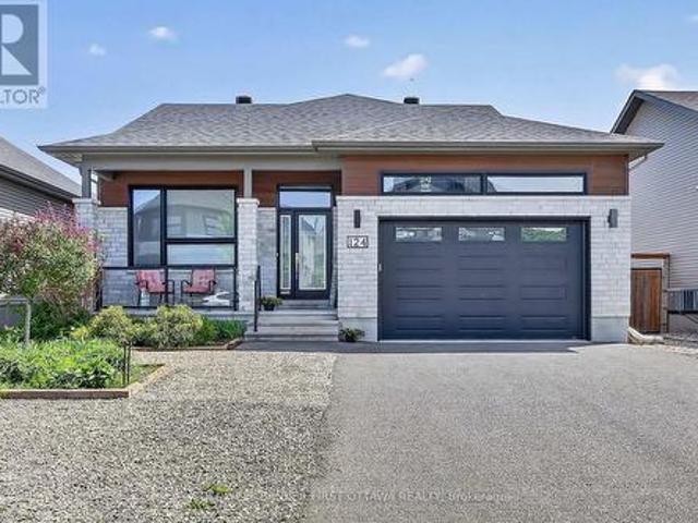 House for sale in Russell, Ontario