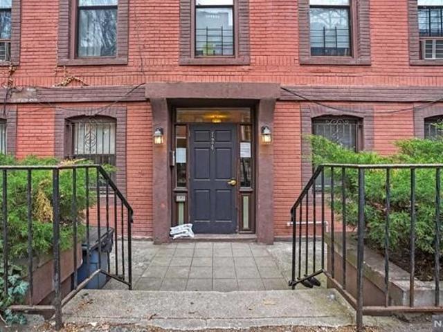 Apartment for rent in Hudson, New Jersey