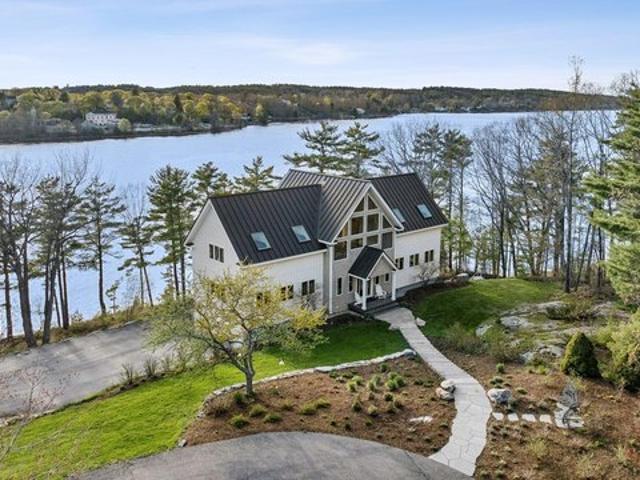 House for sale in Woolwich, Maine