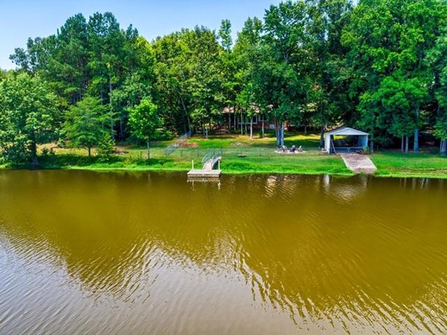 House for sale in Saluda, South Carolina