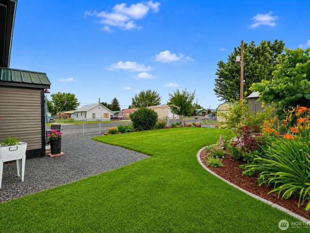 House for sale in Coulee City, Washington