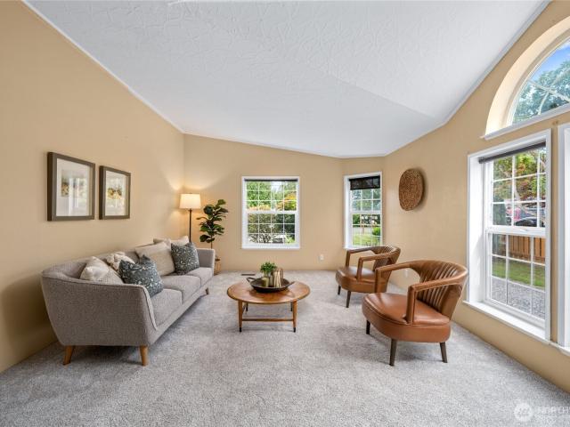 House for sale in Washington